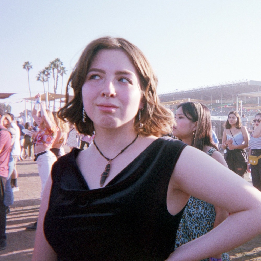 Meet your Posher, Yulissa